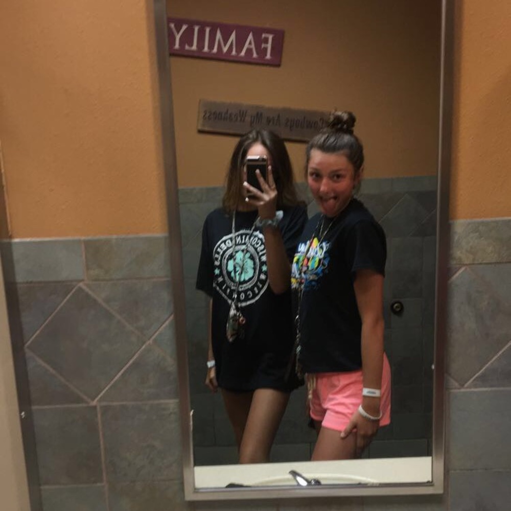 Meet your Posher, Kyra